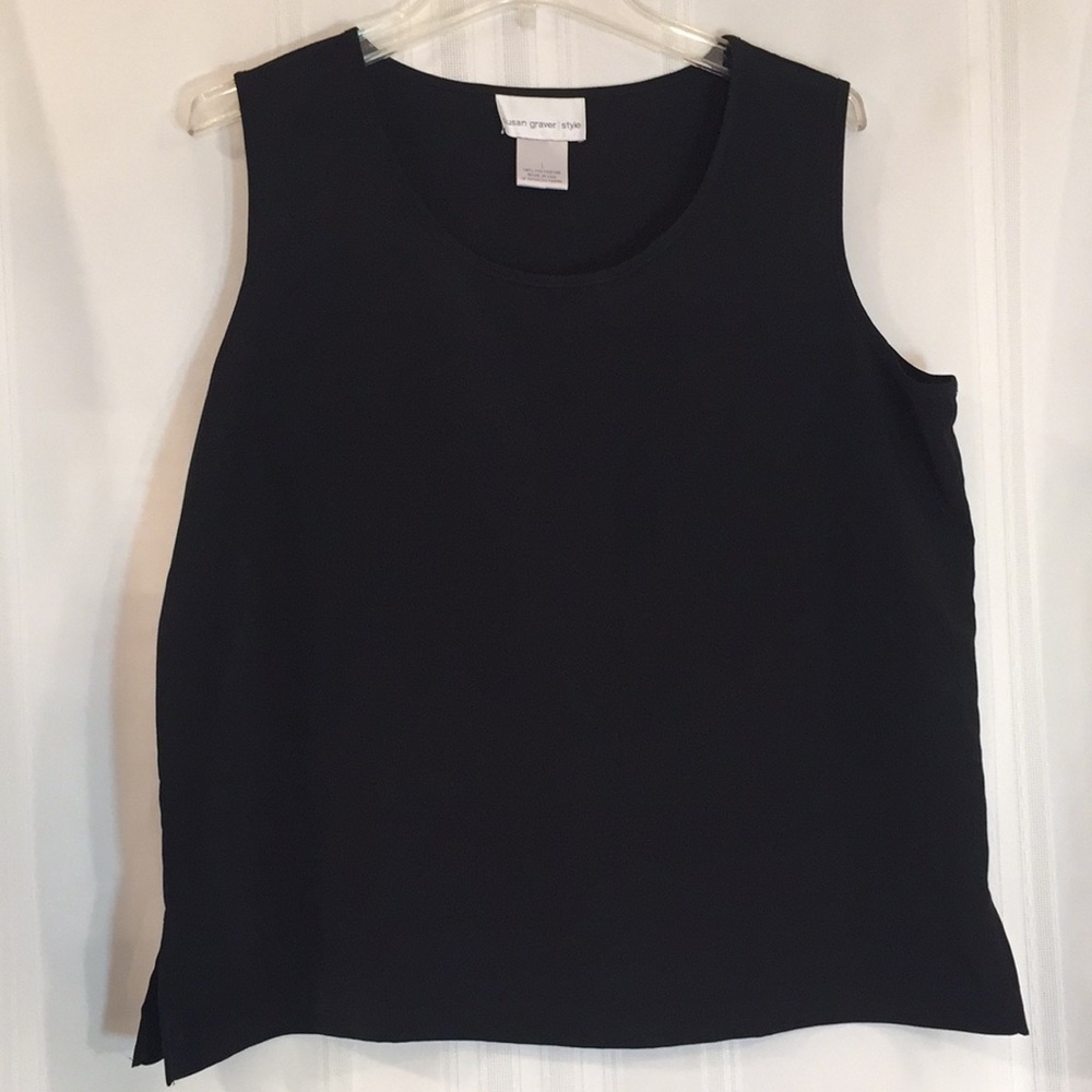 SUSAN GRAVER  L BLACK TOP SLEEVELESS  ROUND NECK PIT TO PIT 22 3/4"  PREWORN